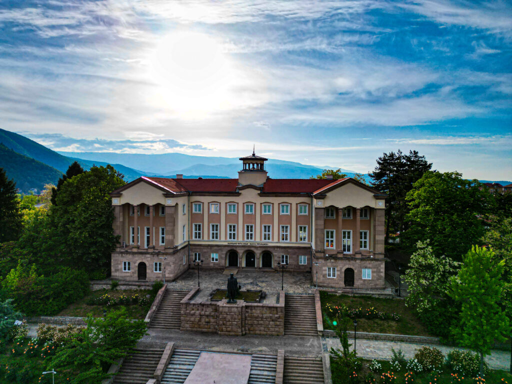 Брацигово